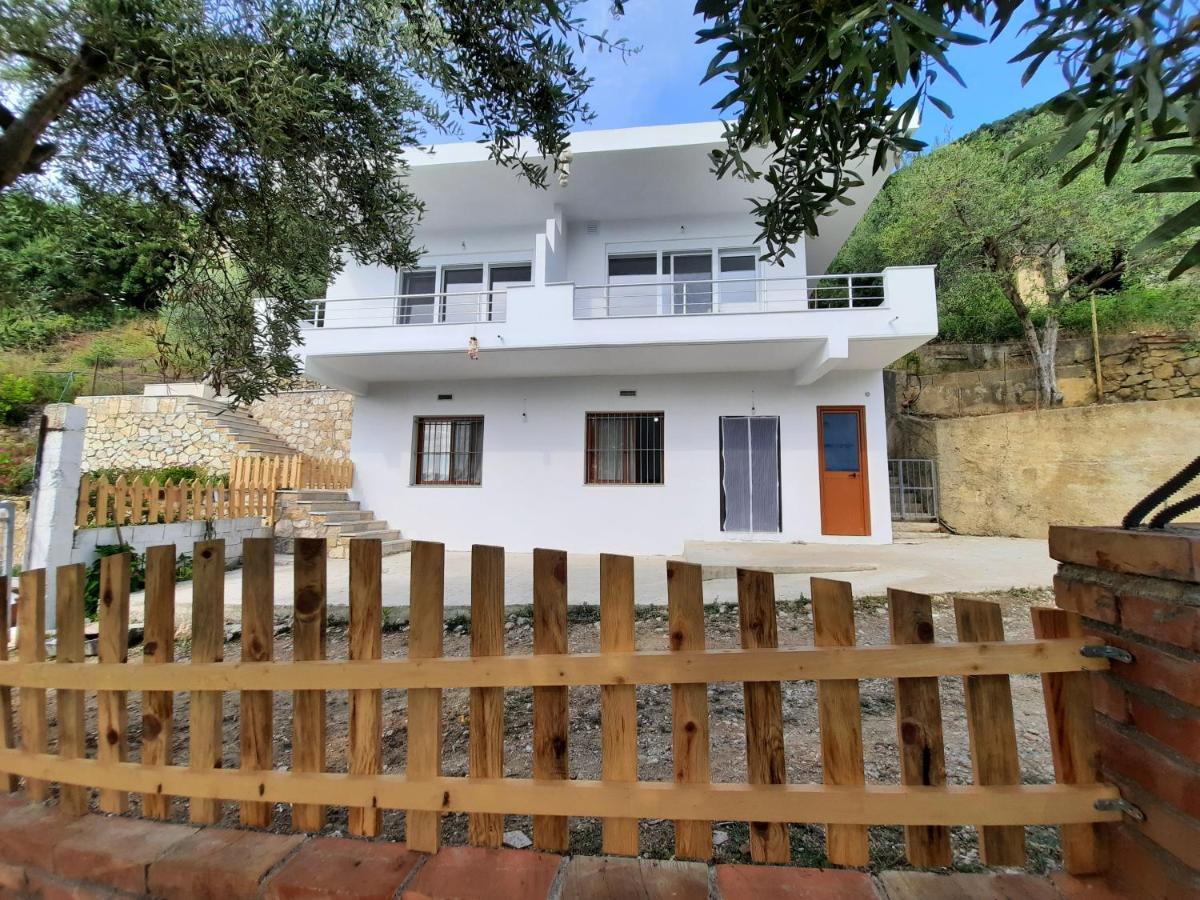 Flower Hill Avlonya Dış mekan fotoğraf