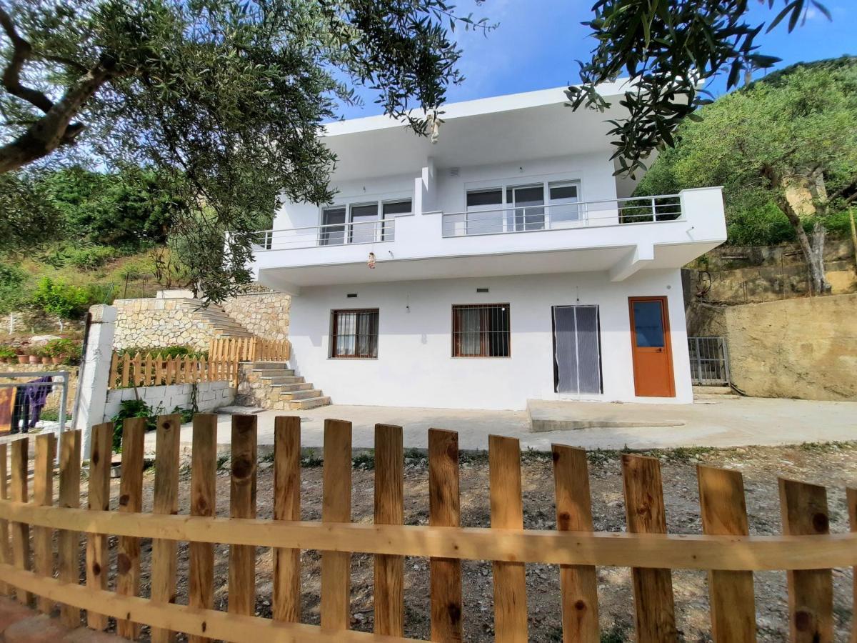 Flower Hill Avlonya Dış mekan fotoğraf