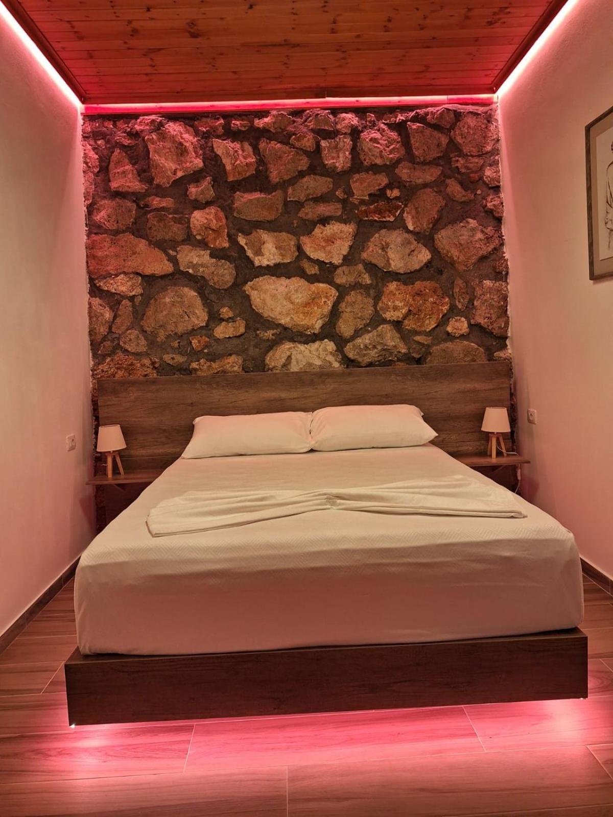 Flower Hill Avlonya Dış mekan fotoğraf